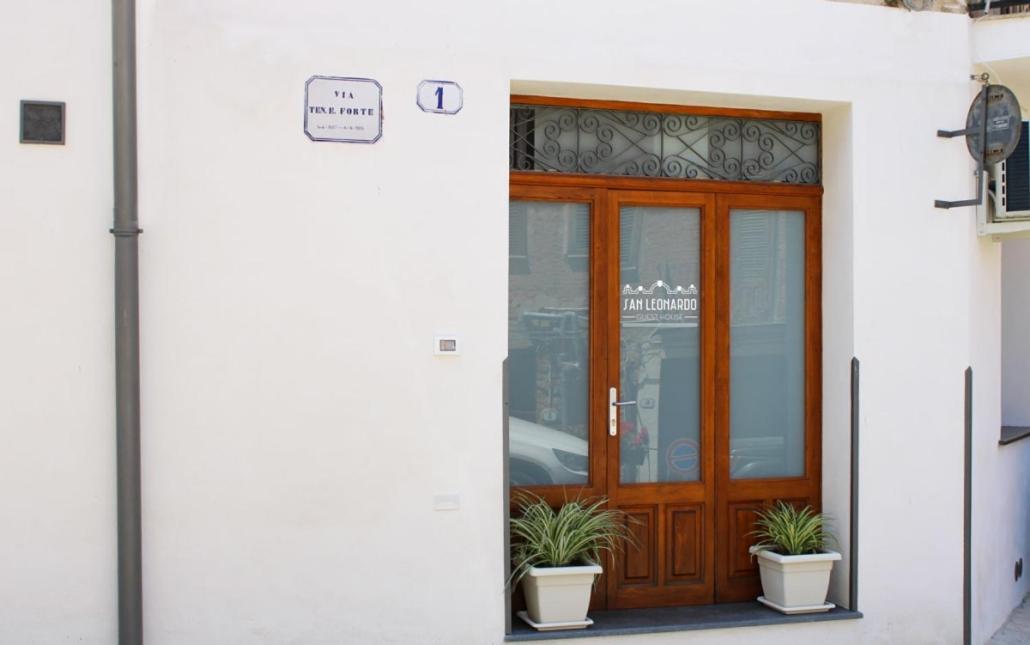 San Leonardo Guest House Castelbuono (Sicily) Exterior foto
